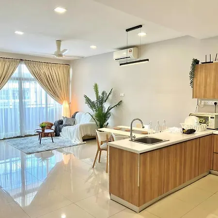 Mount Austin Retreat Apartment Johor Bahru Exterior photo