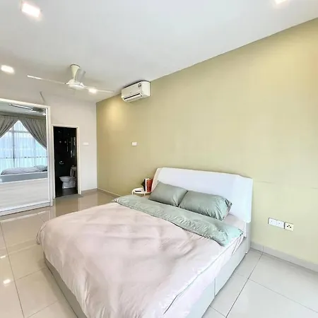 Mount Austin Retreat Apartment Johor Bahru Exterior photo