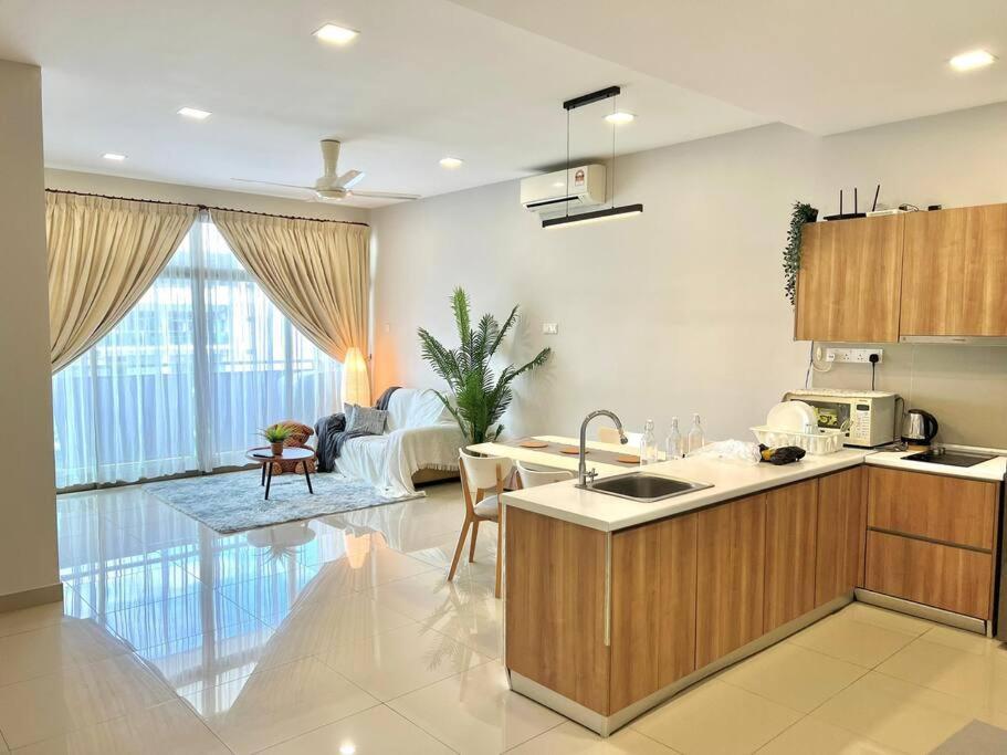Mount Austin Retreat Apartment Johor Bahru