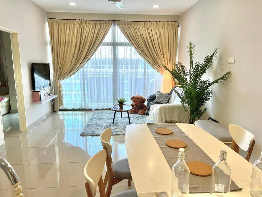Mount Austin Retreat Johor Bahru